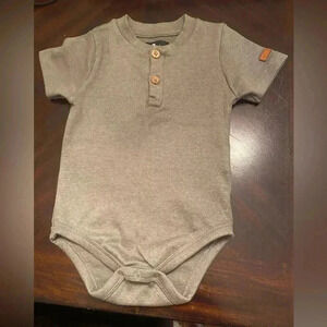 NWOT 7 for all Mankind 18 month onesie
